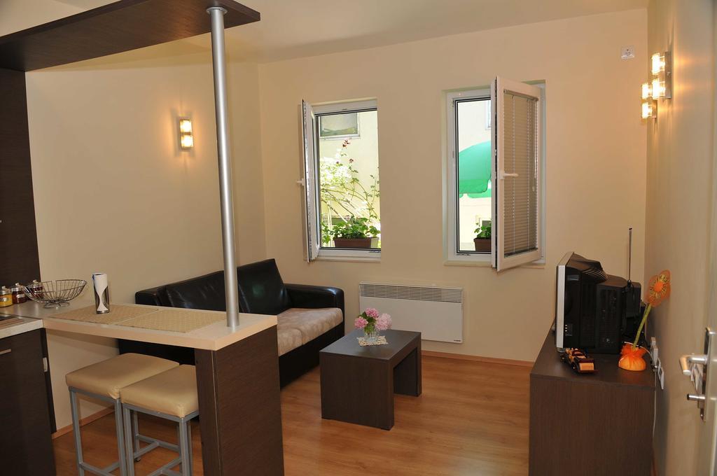 Chanovi Apartments Ohri Oda fotoğraf